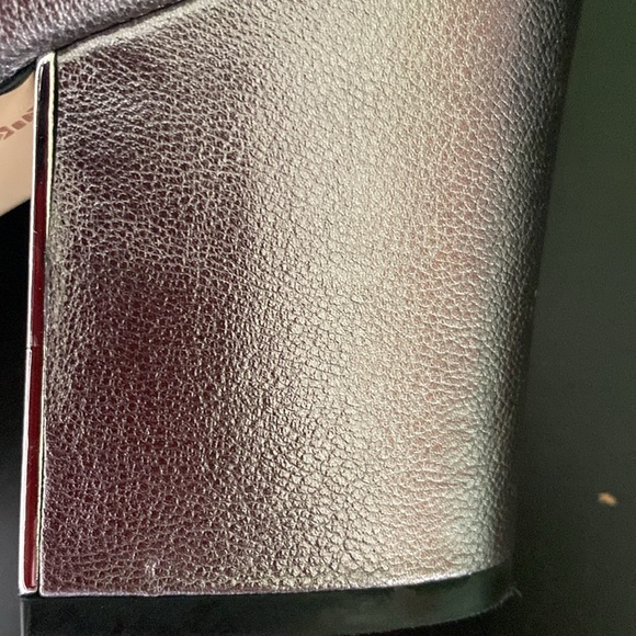 Karl Lagerfeld Paris SABRINA Sliver
Leather Slip on Block Heel Shoes 9.5 - Picture 9 of 10